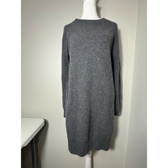 Faherty Gray Midi Dress - Picture 2 of 8